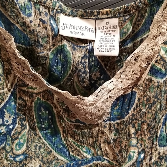 Top - Picture 4 of 4